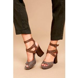 Sbicca Gear Brown Platform Heels
